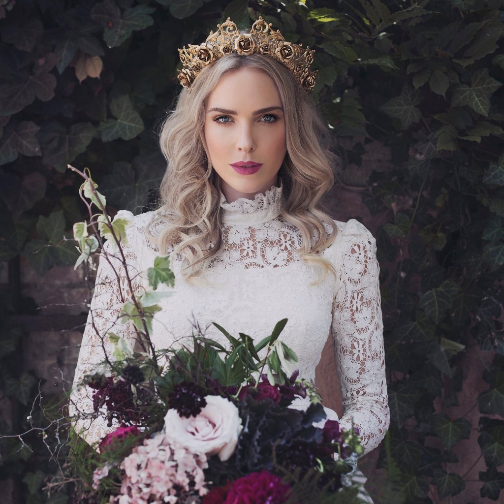 Lucy Rose Gold - Iconic Crown *MADE TO ORDER*